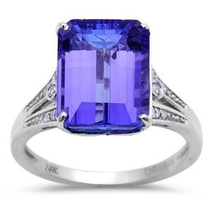 white gold tanzanite and diamond ring